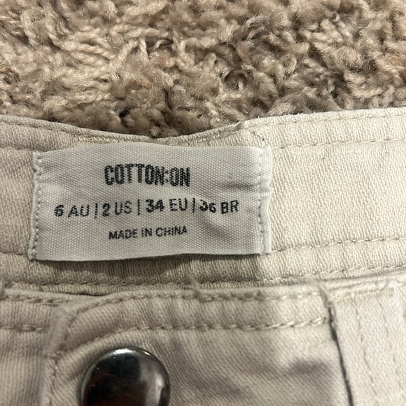 Tan size 2 Cotton on cargo pants. - Picture 2 of 3